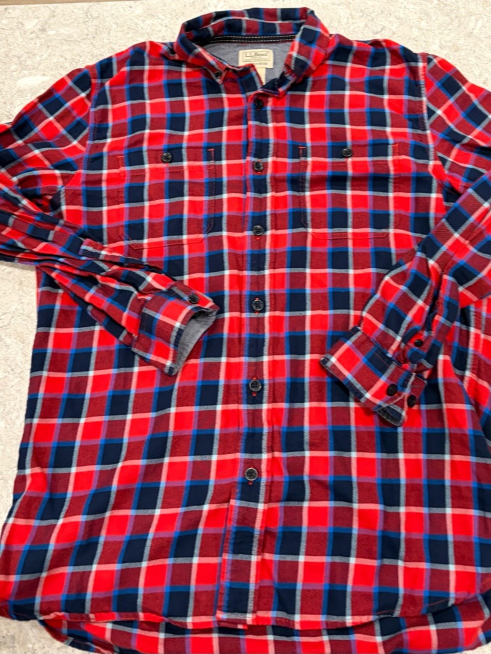 LLBean organic Cotton Plaid Flannel Slightly Fitted-Medium